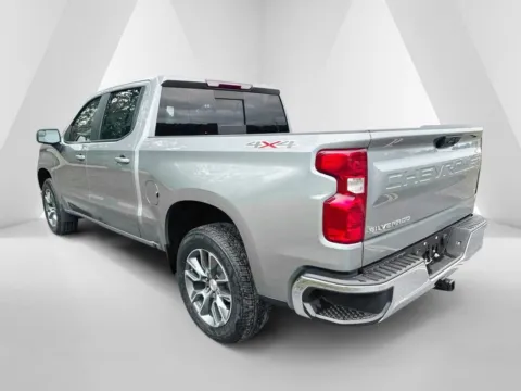 More photos of 2026 Chevrolet Silverado 1500 LT at Hometown Chevrolet, OH