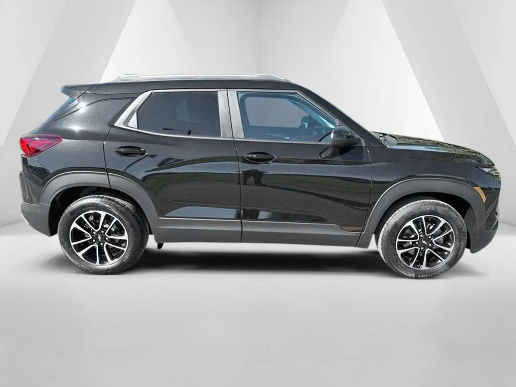 2026 Chevrolet Trailblazer LT - Photo 8
