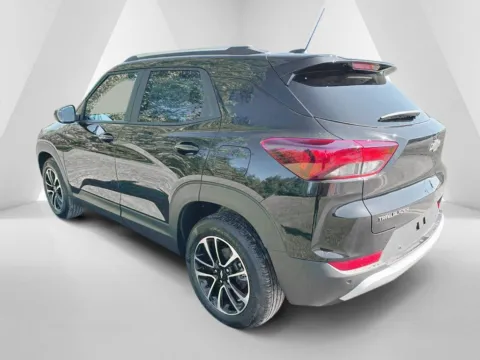 More photos of 2026 Chevrolet TrailBlazer LT at Hometown Chevrolet, OH