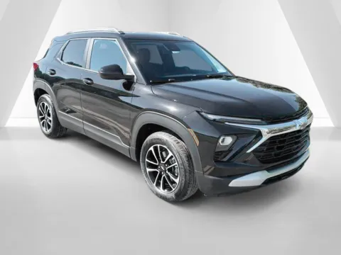 Black 2026 Chevrolet TrailBlazer LT for sale in Waverly, OH