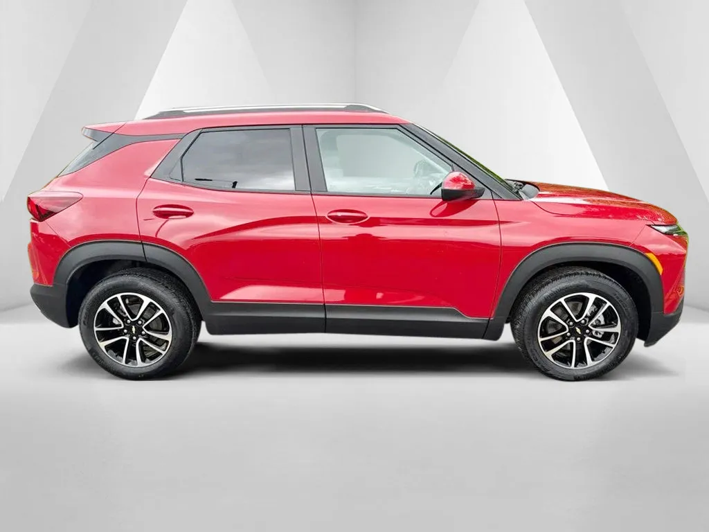 2026 Chevrolet Trailblazer LT - Photo 8