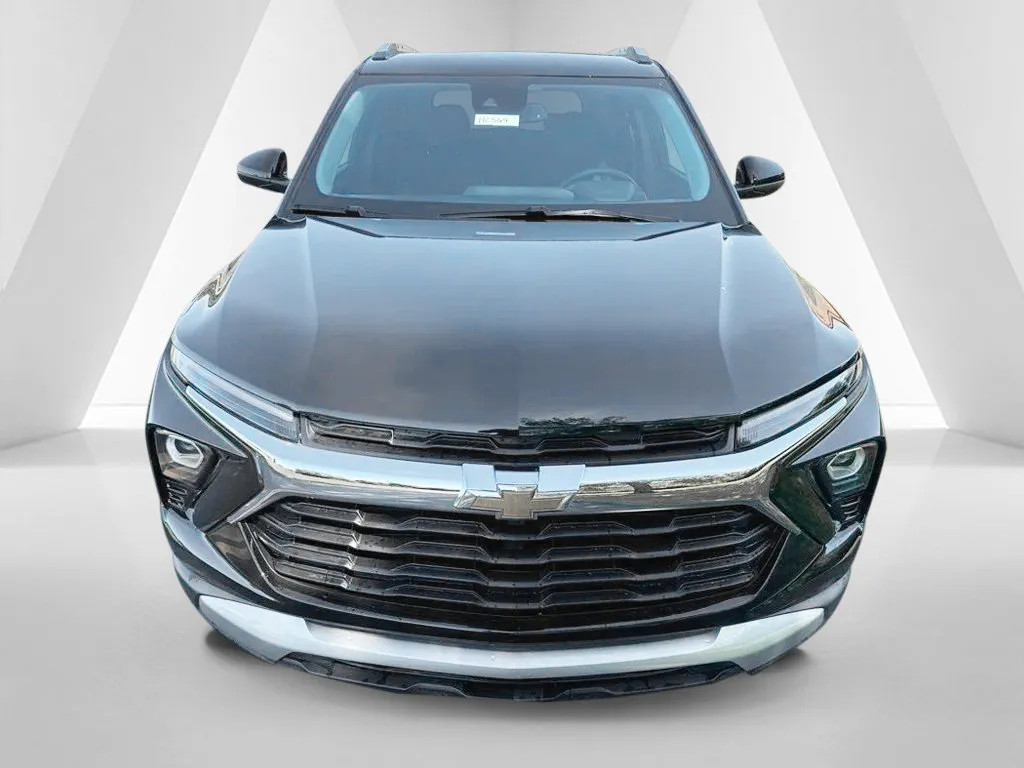 2026 Chevrolet Trailblazer LT - Photo 2