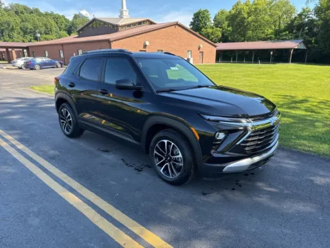 Black 2026 Chevrolet TrailBlazer LT for sale in Waverly, OH