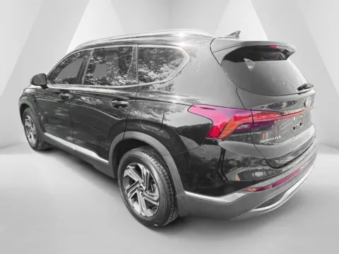 More photos of 2022 Hyundai Santa Fe SEL at Hometown Chevrolet, OH