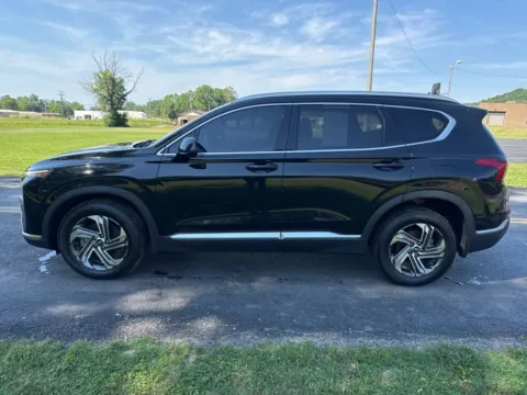 More photos of 2022 Hyundai Santa Fe SEL at Hometown Chevrolet, OH