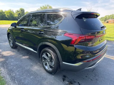 More photos of 2022 Hyundai Santa Fe SEL at Hometown Chevrolet, OH