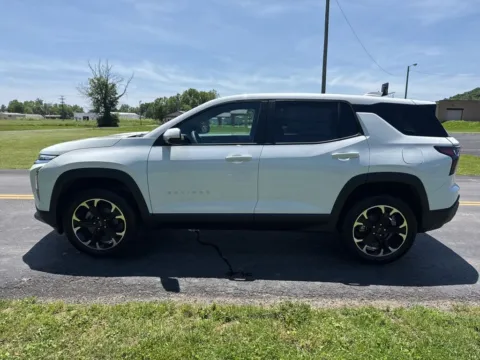 More photos of 2026 Chevrolet Equinox LT at Hometown Chevrolet, OH