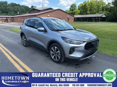 Unknown 2024 Ford Escape Platinum for sale in Waverly, OH