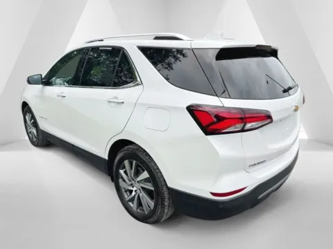 More photos of 2024 Chevrolet Equinox Premier at Hometown Chevrolet, OH
