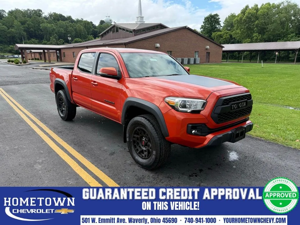 Red 2017 Toyota Tacoma TRD Off-Road for sale in Waverly, OH