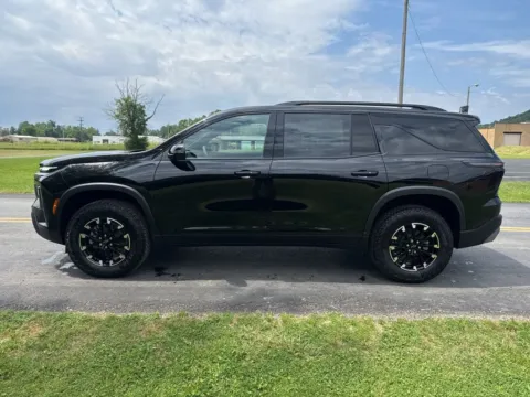 More photos of 2026 Chevrolet Traverse Z71 at Hometown Chevrolet, OH