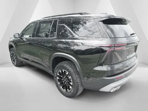 More photos of 2026 Chevrolet Traverse Z71 at Hometown Chevrolet, OH