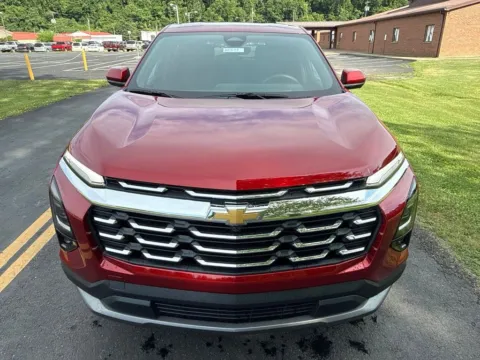 Photos of 2026 Chevrolet Equinox LT for sale in Waverly, OH at Hometown Chevrolet