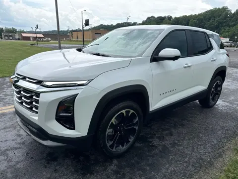 Another view of 2026 Chevrolet Equinox LT for sale in Waverly, OH at Hometown Chevrolet