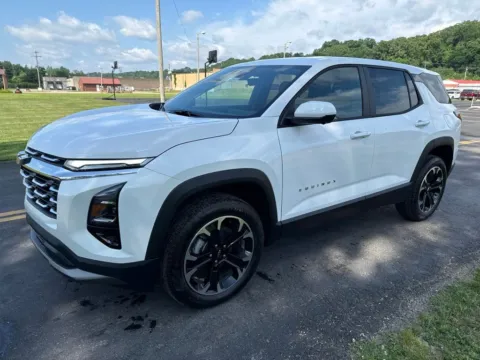 Another view of 2026 Chevrolet Equinox LT for sale in Waverly, OH at Hometown Chevrolet