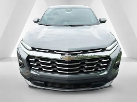 Photos of 2026 Chevrolet Equinox LT for sale in Waverly, OH at Hometown Chevrolet