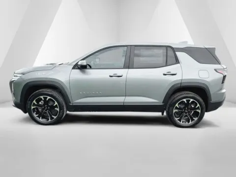 More photos of 2026 Chevrolet Equinox LT at Hometown Chevrolet, OH