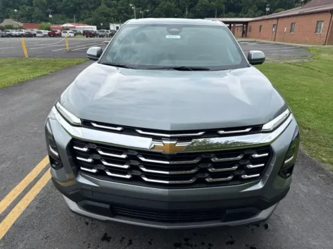 Photos of 2026 Chevrolet Equinox LT for sale in Waverly, OH at Hometown Chevrolet
