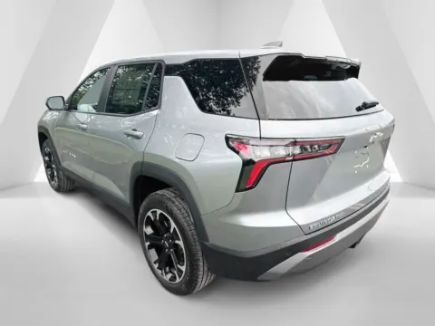 More photos of 2026 Chevrolet Equinox LT at Hometown Chevrolet, OH