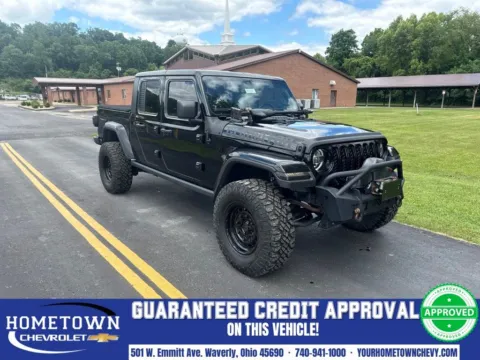 Black 2021 Jeep Gladiator Overland for sale in Waverly, OH