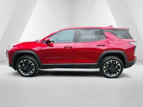 More photos of 2026 Chevrolet Equinox LT at Hometown Chevrolet, OH