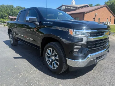 Black 2026 Chevrolet Silverado 1500 LT for sale in Waverly, OH