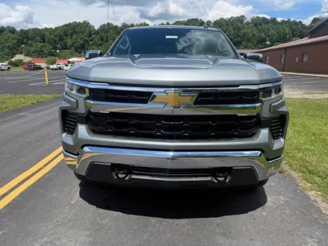 Photos of 2026 Chevrolet Silverado 1500 LT for sale in Waverly, OH at Hometown Chevrolet
