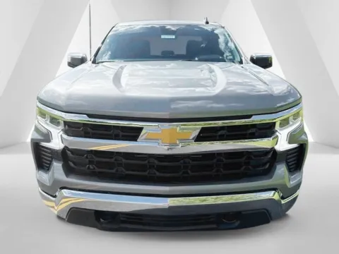 Photos of 2026 Chevrolet Silverado 1500 LT for sale in Waverly, OH at Hometown Chevrolet