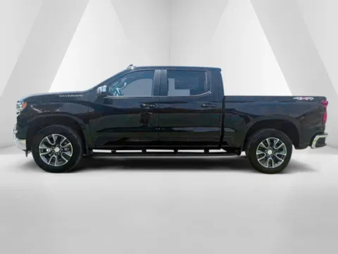 More photos of 2026 Chevrolet Silverado 1500 LT at Hometown Chevrolet, OH