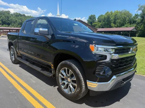 Black 2026 Chevrolet Silverado 1500 LT for sale in Waverly, OH
