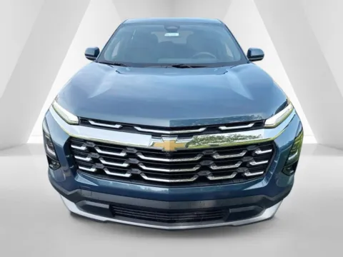 Photos of 2026 Chevrolet Equinox LT for sale in Waverly, OH at Hometown Chevrolet