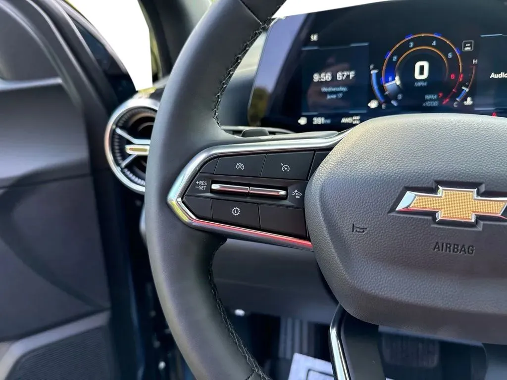 2026 Chevrolet Equinox LT - Photo 17