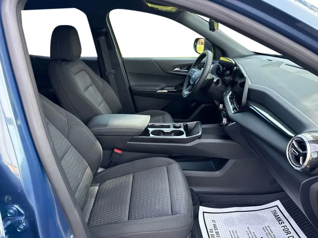 2026 Chevrolet Equinox LT - Photo 14