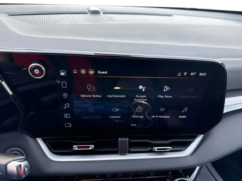 2026 Chevrolet Equinox LT - Photo 21