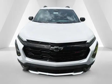 Photos of 2026 Chevrolet Equinox RS for sale in Waverly, OH at Hometown Chevrolet