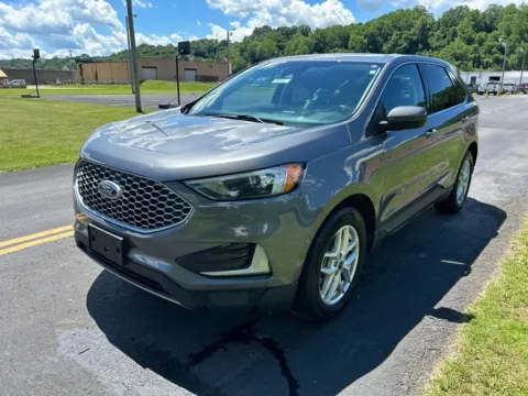 Another view of 2024 Ford Edge SEL for sale in Waverly, OH at Hometown Chevrolet