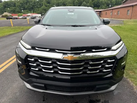 Photos of 2026 Chevrolet Equinox LT for sale in Waverly, OH at Hometown Chevrolet