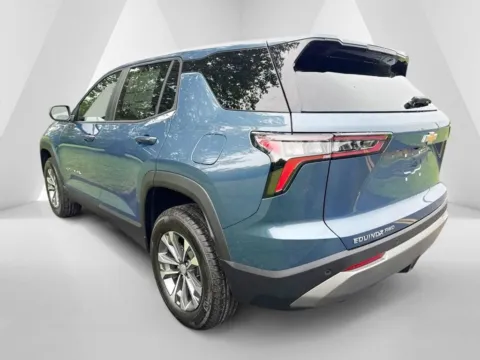More photos of 2026 Chevrolet Equinox LT at Hometown Chevrolet, OH