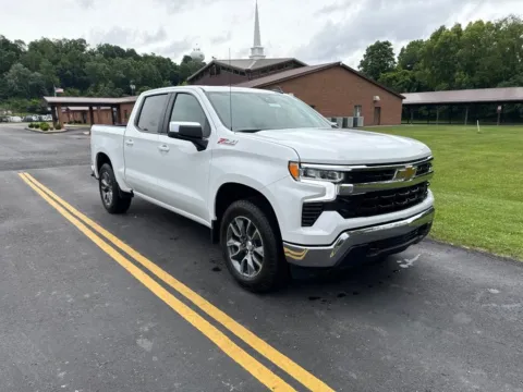White 2026 Chevrolet Silverado 1500 LT for sale in Waverly, OH