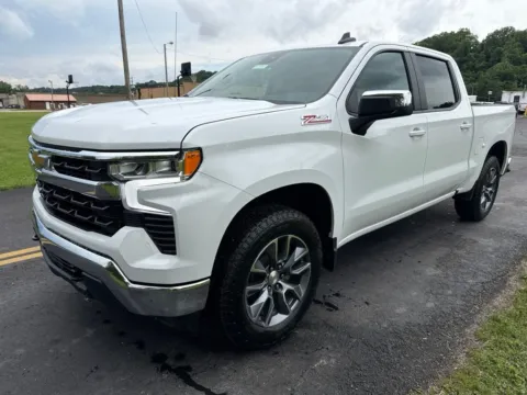 Another view of 2026 Chevrolet Silverado 1500 LT for sale in Waverly, OH at Hometown Chevrolet
