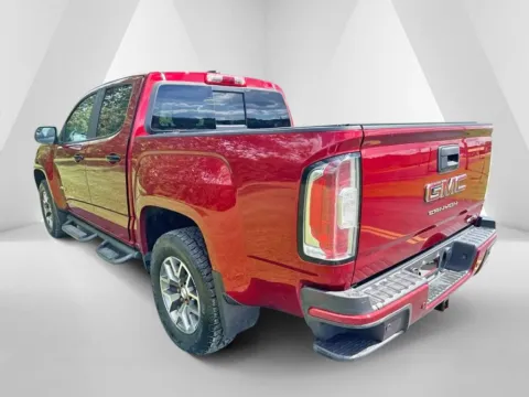 More photos of 2021 GMC Canyon AT4 w/Leather at Hometown Chevrolet, OH