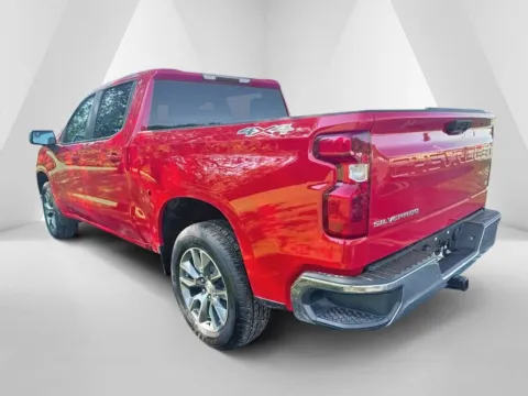 More photos of 2026 Chevrolet Silverado 1500 LT at Hometown Chevrolet, OH