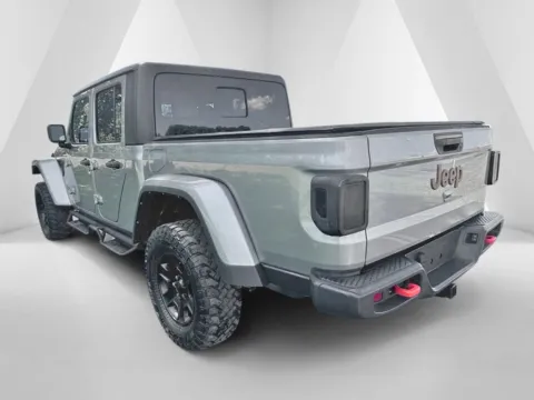 More photos of 2021 Jeep Gladiator Mojave at Hometown Chevrolet, OH