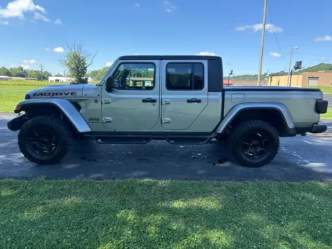 More photos of 2021 Jeep Gladiator Mojave at Hometown Chevrolet, OH