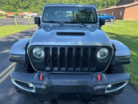 Photos of 2021 Jeep Gladiator Mojave for sale in Waverly, OH at Hometown Chevrolet