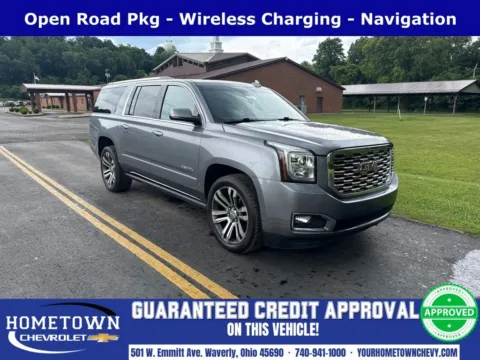 Silver 2018 GMC Yukon XL Denali for sale in Waverly, OH