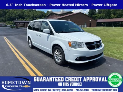 White 2019 Dodge Grand Caravan SXT for sale in Waverly, OH
