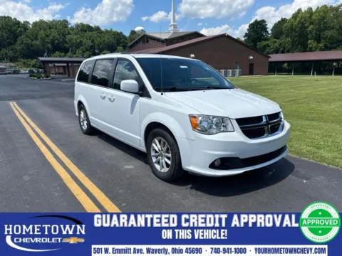 White 2019 Dodge Grand Caravan SXT for sale in Waverly, OH