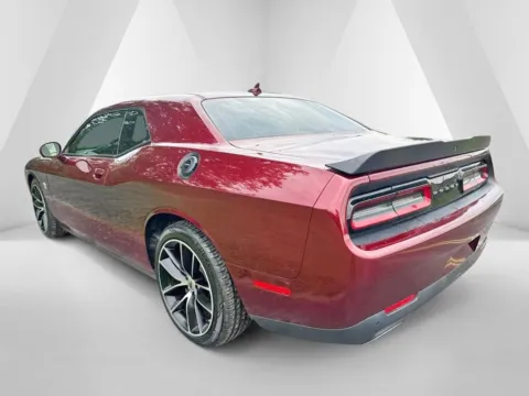 More photos of 2018 Dodge Challenger R/T Scat Pack at Hometown Chevrolet, OH