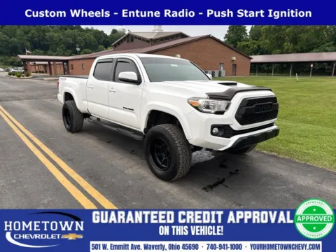White 2017 Toyota Tacoma TRD Sport for sale in Waverly, OH